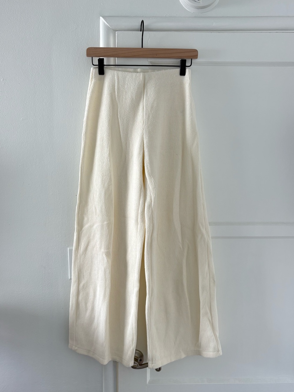 Zara Cream Knit Pants